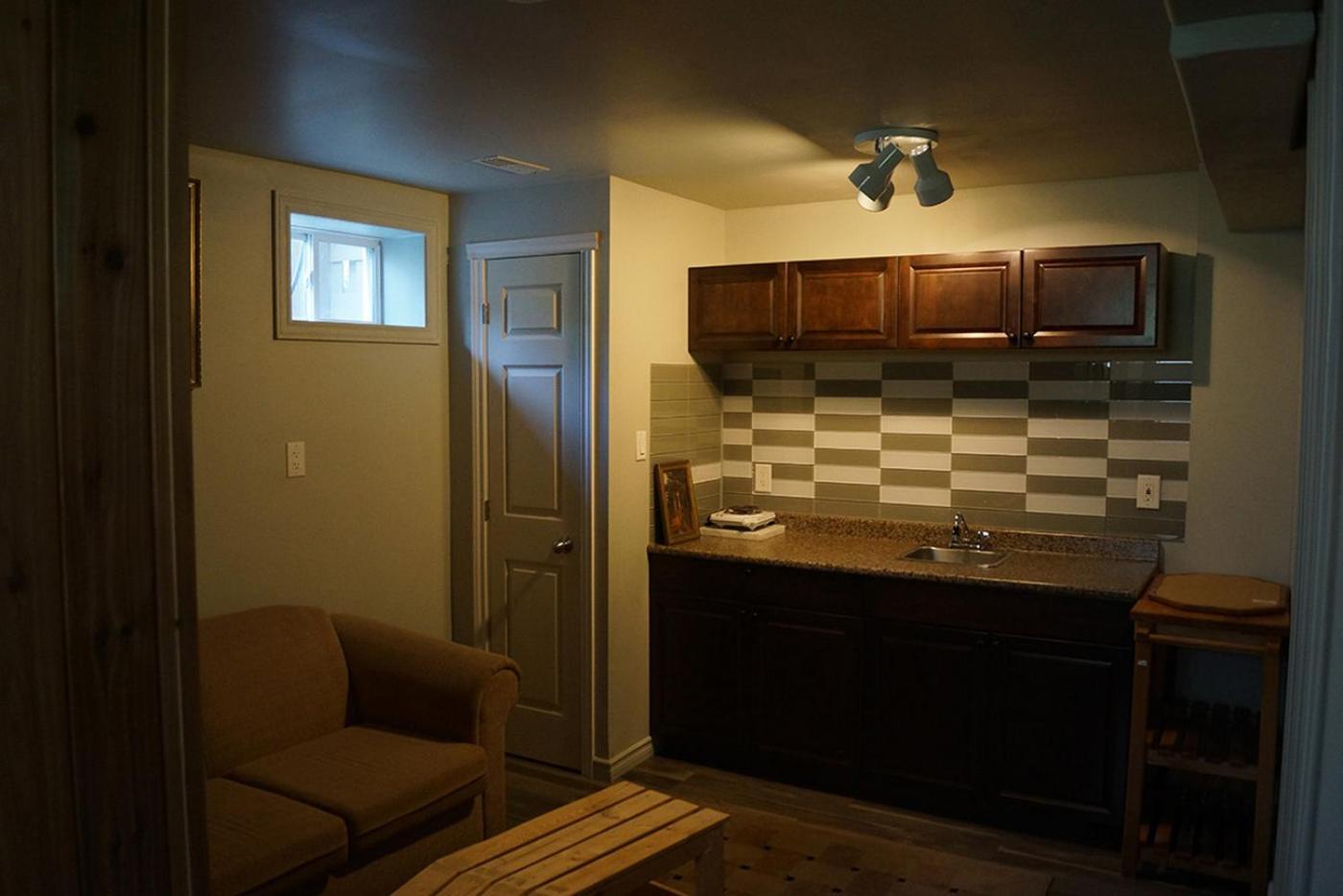 Pelican Guest House. Village Style Living. Spend Vacation Time In Eco Place! Fort Erie Bagian luar foto